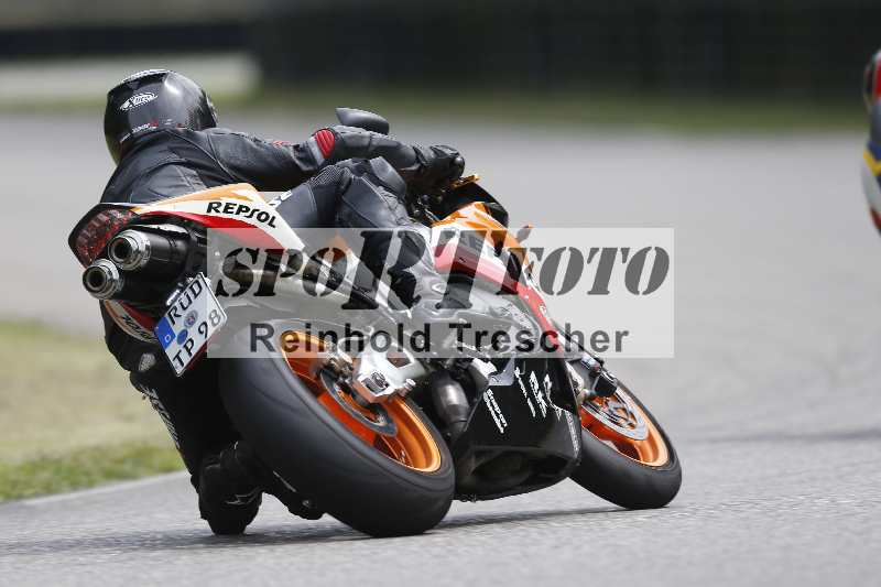 Archiv-2025/41 06.08.2025 FREERIDE Training ADR/Gruppe M/60